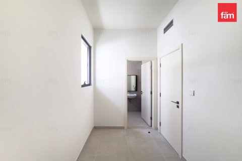 Villa in Dubai 4 bedrooms, 255.5 sq.m. № 40767 - photo 12