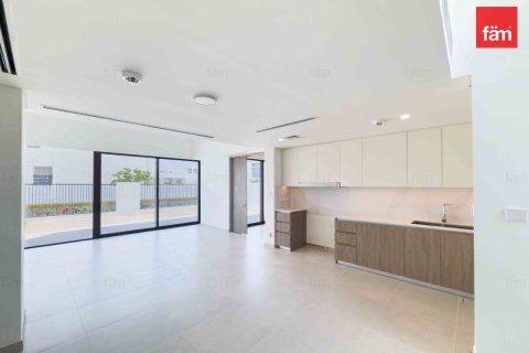 Villa in Dubai 4 bedrooms, 255.5 sq.m. № 40767 - photo 6