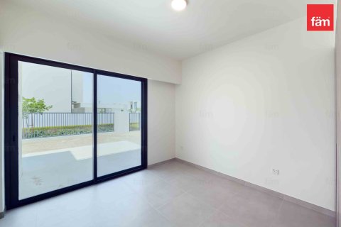 Villa in Dubai 4 bedrooms, 255.5 sq.m. № 40767 - photo 7
