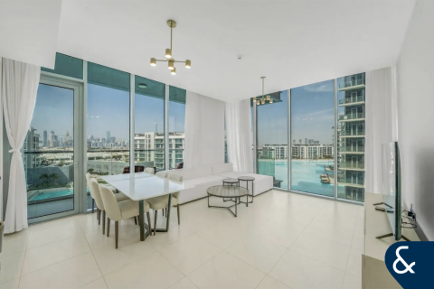 Apartment in Mohammed Bin Rashid City, Dubai 3 bedrooms, 154 sq.m. № 88982