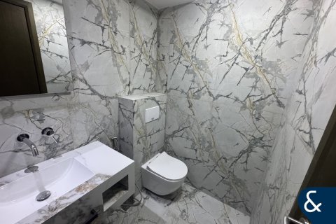 Снять в аренду квартиру в Даунтаун Дубай (Даунтаун Бурдж Дубай), Дубай: 2 спальни, 115м², № 88966 - фото 9