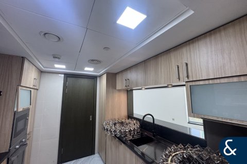 Снять в аренду квартиру в Даунтаун Дубай (Даунтаун Бурдж Дубай), Дубай: 2 спальни, 115м², № 88966 - фото 5