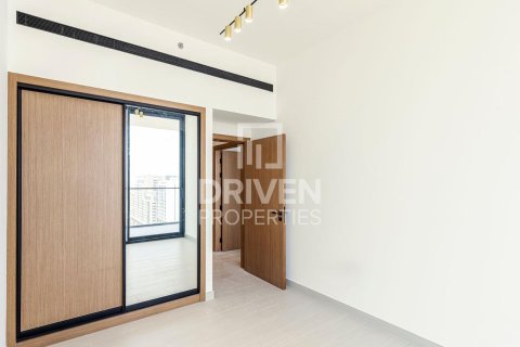 Apartment in Jumeirah Village Circle, Dubai 2 bedrooms, 108 sq.m. № 18863 - photo 6