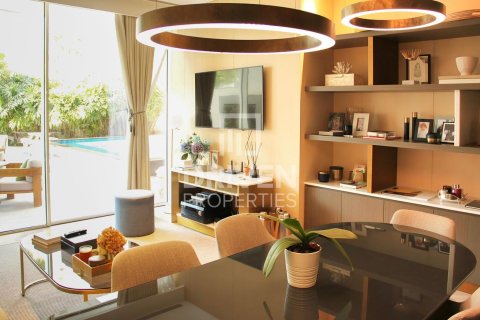 Appartement à FIVE Palm Jumeirah, Palm Jumeirah, Dubai, 2 chambres, 281 m², № 18855 - photo 1