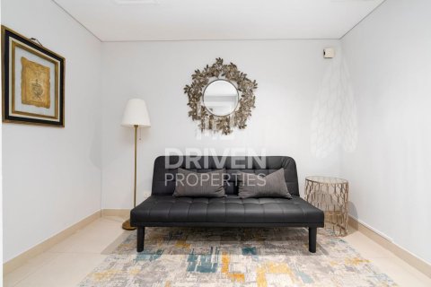 Apartment in Claren Towers, Downtown Dubai (Downtown Burj Dubai), Dubai 2 bedrooms, 154 sq.m. № 20098 - photo 15