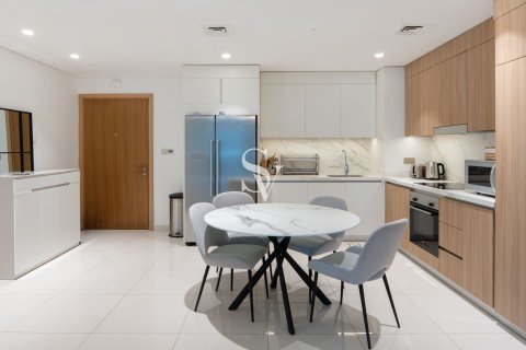 Apartment in EMAAR Beachfront, Dubai Harbour, Dubai 2 bedrooms, 106 sq.m. № 102113 - photo 3