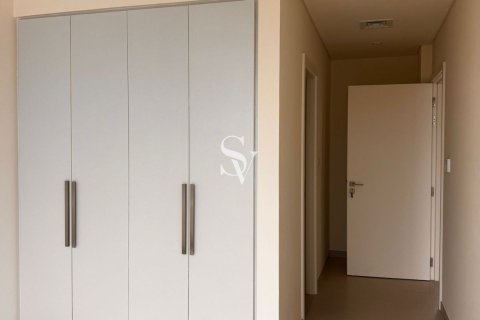 Снять в аренду таунхаус в EMAAR South, Dubai South (Dubai World Central), Дубай: 3 спальни, 138м², № 102112 - фото 9