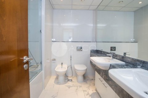 Снять в аренду квартиру в Al Habtoor City, Бизнес-Бэй, Дубай: 3 спальни, 184.3м², № 38365 - фото 16