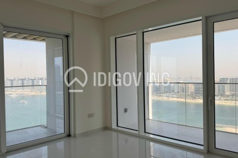 Apartment in EMAAR Beachfront, Dubai Harbour, Dubai 2 bedrooms, 146 sq.m. № 38362 - photo 3