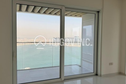 Apartment in EMAAR Beachfront, Dubai Harbour, Dubai 2 bedrooms, 146 sq.m. № 38362 - photo 2