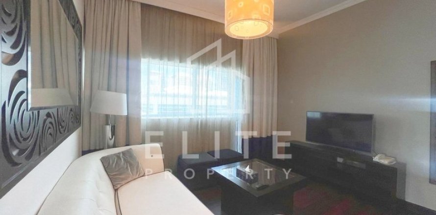 Квартира в Дубае, студия, 33м², № 38866