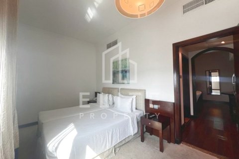 Купить квартиру в Дубае: студию, 33м², № 38866 - фото 3