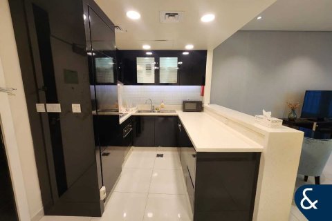 Apartment in Business Bay, Dubai 1 bedroom, 80 sq.m. № 98177 - photo 2