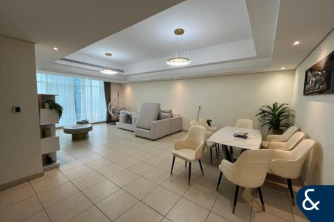 Apartment in Jumeirah Lake Towers, Dubai 2 bedrooms, 183 sq.m. № 98174