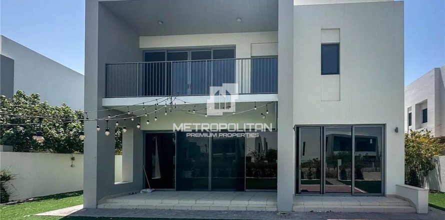 Villa in Sidra Villas, Dubai Hills Estate, Dubai 5 bedrooms, 594 sq.m. № 73350
