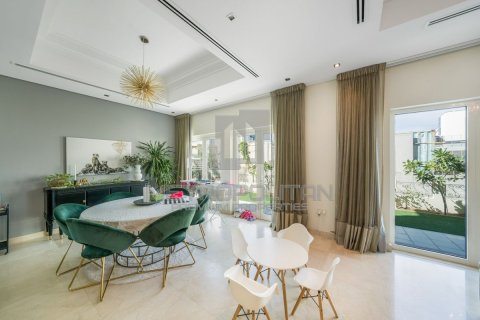 Villa in North Village, Al Furjan, Dubai 4 bedrooms, 600 sq.m. № 73362 - photo 27