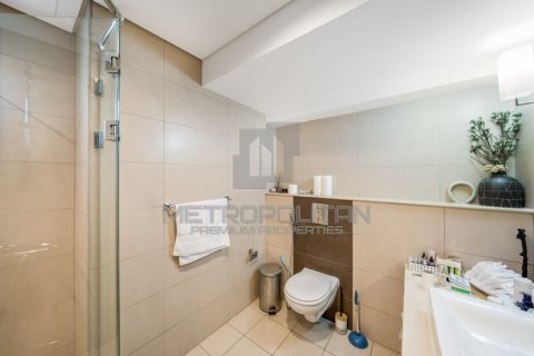 Villa in North Village, Al Furjan, Dubai 4 bedrooms, 600 sq.m. № 73362 - photo 8