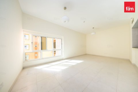 Квартира в Дубае, 2 спальни, 124.9м², № 109191