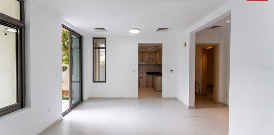 Villa à Reem, Dubai, 3 chambres, 264.9 m², № 109194