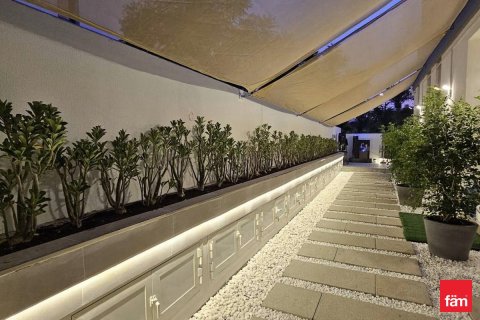 Villa en Tilal Al Ghaf, Dubai, 4 dormitorios, 207.8 m², № 111899 - foto 12