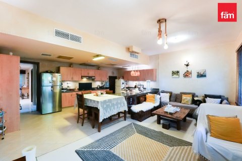 Villa in Wadi Al Safa 2, Dubai 3 bedrooms, 540 sq.m. № 111910 - photo 3