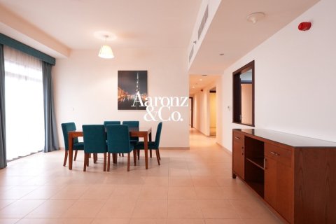 Hotel Apartment in Jumeirah Beach Residence, Dubai 3 bedrooms, 276 sq.m. № 114177 - photo 20