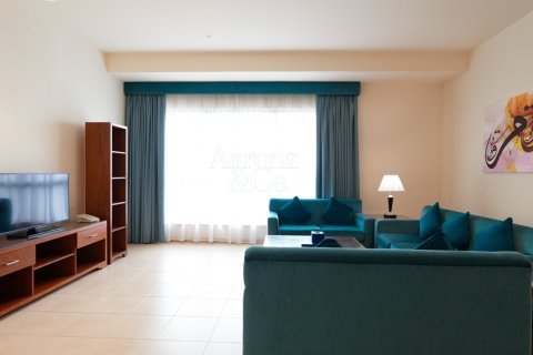 Hotel Apartment in Jumeirah Beach Residence, Dubai 3 bedrooms, 276 sq.m. № 114177 - photo 7