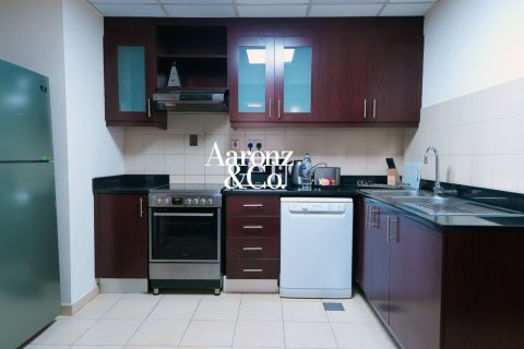 Hotel Apartment in Jumeirah Beach Residence, Dubai 3 bedrooms, 276 sq.m. № 114177 - photo 22