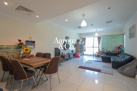 Apartment in Jumeirah Lake Towers, Dubai 1 bedroom, 92 sq.m. № 114171 - photo 3