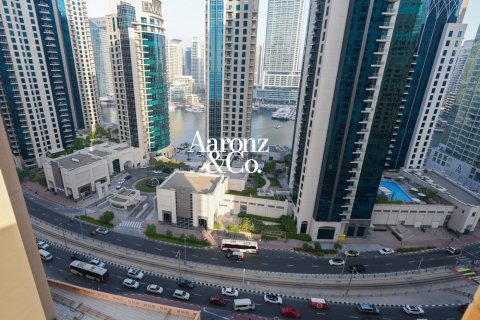 Hotel Apartment in Jumeirah Beach Residence, Dubai 2 bedrooms, 138 sq.m. № 114176 - photo 18