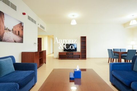 Hotel Apartment in Jumeirah Beach Residence, Dubai 2 bedrooms, 138 sq.m. № 114176 - photo 5