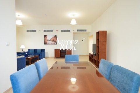 Hotel Apartment in Jumeirah Beach Residence, Dubai 2 bedrooms, 138 sq.m. № 114176 - photo 13