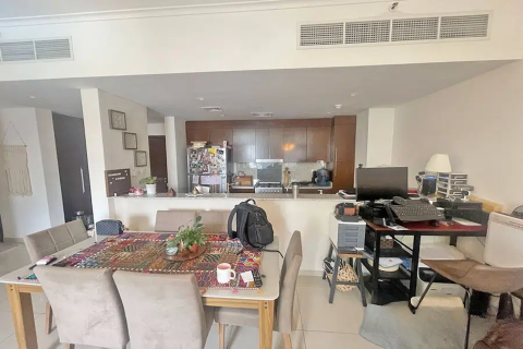Appartement à Dubai, 2 chambres, 121 m², № 5610 - photo 2