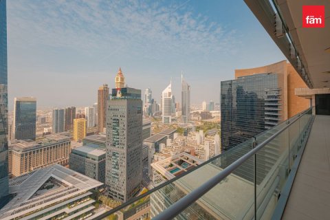 Apartment in DIFC, Dubai 3 bedrooms, 199.7 sq.m. № 124521 - photo 6