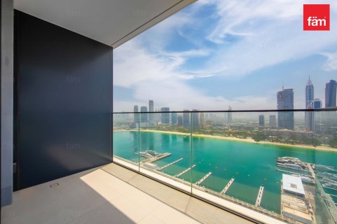 Apartment in Dubai Harbour, Dubai 4 bedrooms, 227.4 sq.m. № 124522 - photo 16