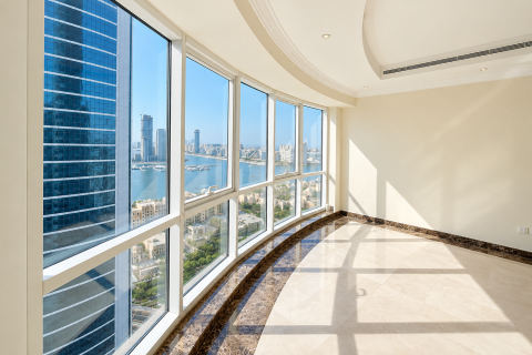 Apartment in Dubai Marina, Dubai 3 bedrooms, 330.15 sq.m. № 142128 - photo 9