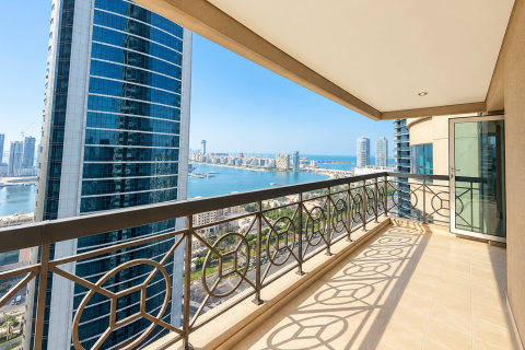 Apartment in Dubai Marina, Dubai 3 bedrooms, 330.15 sq.m. № 142128
