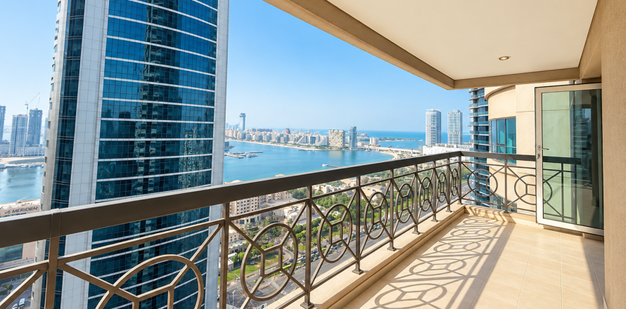 Apartment in Dubai Marina, Dubai 3 bedrooms, 330.15 sq.m. № 142128