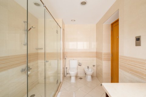 Apartment in Dubai Marina, Dubai 3 bedrooms, 214.98 sq.m. № 142140 - photo 11