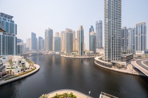 Apartment in Dubai Marina, Dubai 3 bedrooms, 214.98 sq.m. № 142140 - photo 16