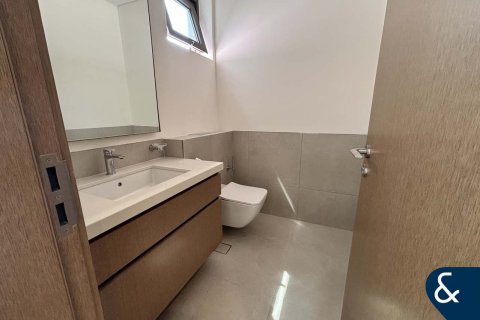 Снять в аренду виллу в Al Furjan, Дубай: 4 спальни, 618м², № 76335 - фото 4