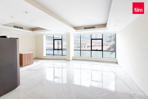 Снять в аренду квартиру в Дубай Марине, Дубай: 3 спальни, 184.8м², № 77896 - фото 3