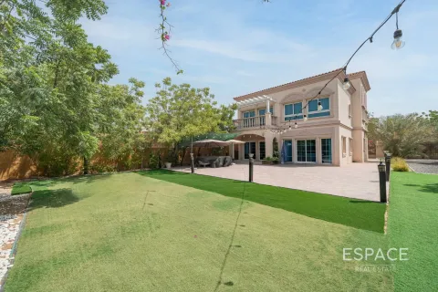 Купить склад в Jumeirah Village Triangle, Дубай: 2 спальни, 251м², № 61771 - фото 11