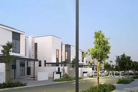 Villa en Murooj Al Furjan, Al Furjan, Dubai, 4 dormitorios, 331 m², № 61947 - foto 12