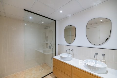 Купить квартиру в Дубай Марине, Дубай: 2 спальни, 126м², № 61767 - фото 14