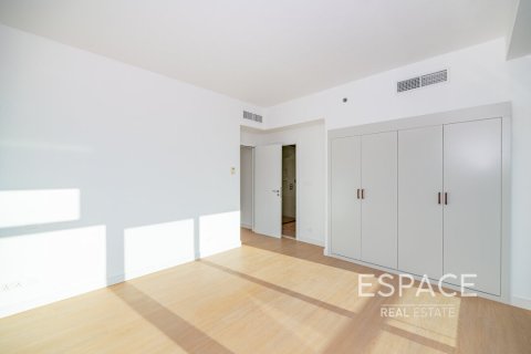 Купить квартиру в Дубай Марине, Дубай: 2 спальни, 126м², № 61767 - фото 12