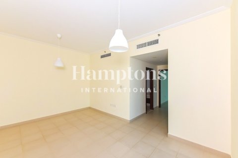 Снять в аренду квартиру в The Address Dubai Marina, Дубай Марина, Дубай: 2 спальни, 125.41905000м², № 102435 - фото 8