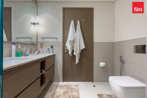 Appartement à Dubai, 2 chambres, 110.6 m², № 49351 - photo 18
