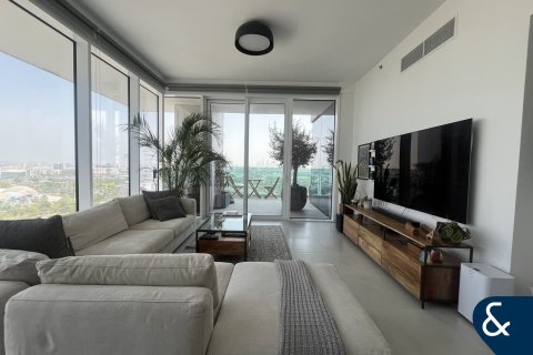 Apartment in Al Kifaf, Dubai 2 bedrooms, 134 sq.m. № 75483 - photo 1