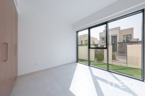 Villa in Caya, Arabian Ranches 3, Dubai 4 bedrooms, 380.72 sq.m. № 139832 - photo 6